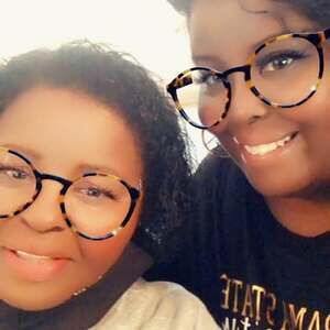 Meet your Posher, Lakecia